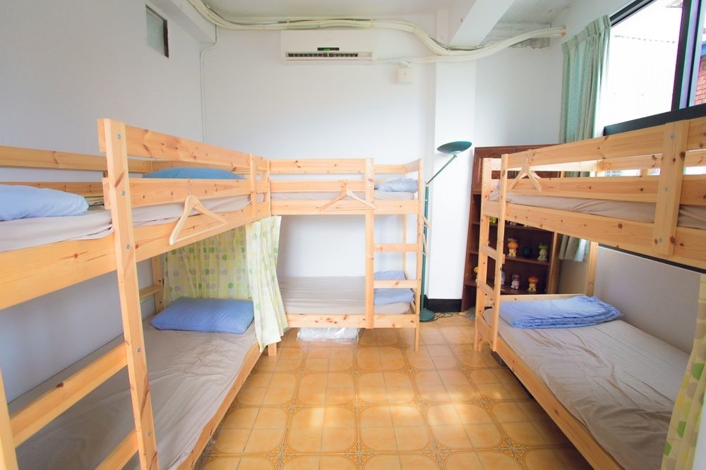 Meng Zi Bu _Dream Corner Hostel Тайнан Екстериор снимка