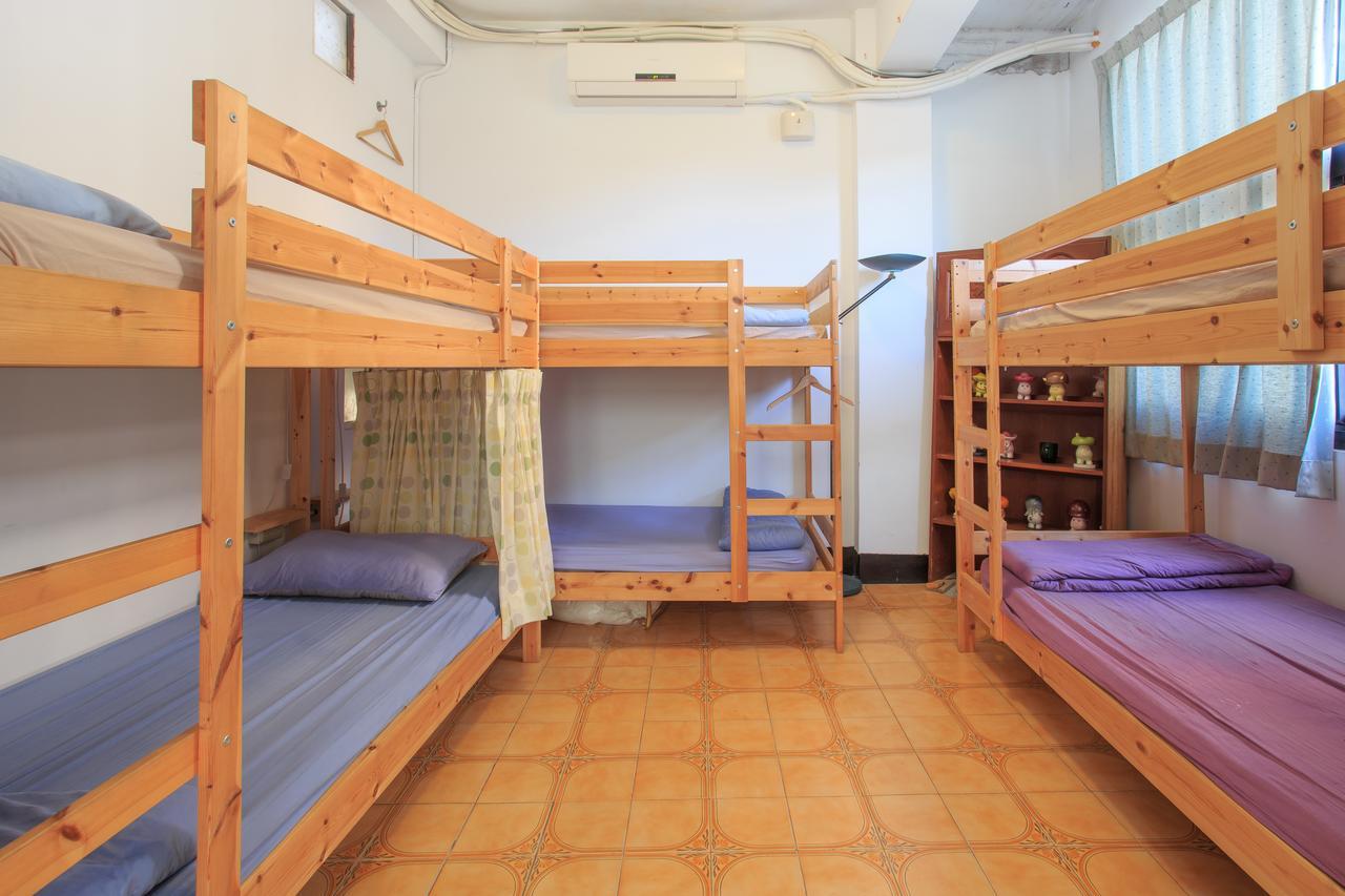 Meng Zi Bu _Dream Corner Hostel Тайнан Екстериор снимка